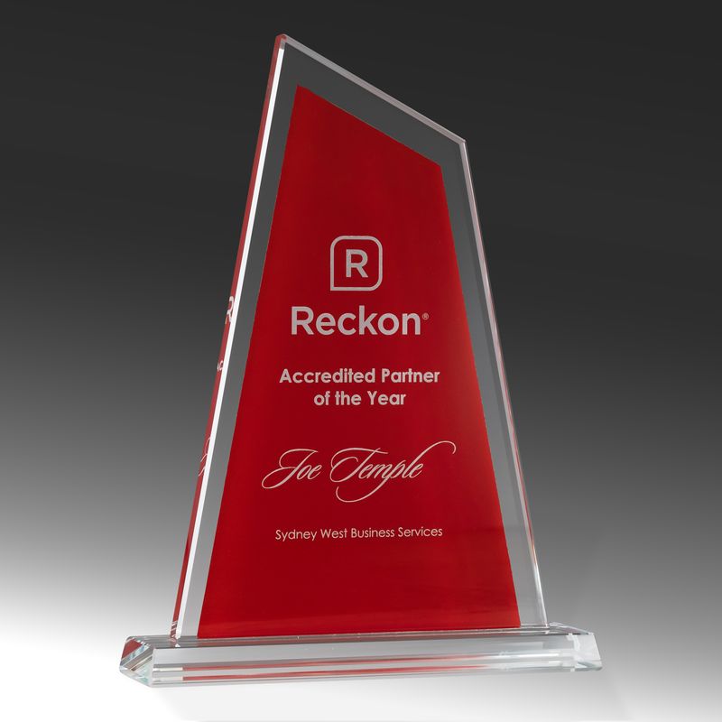 Peak Glass Award 240mm